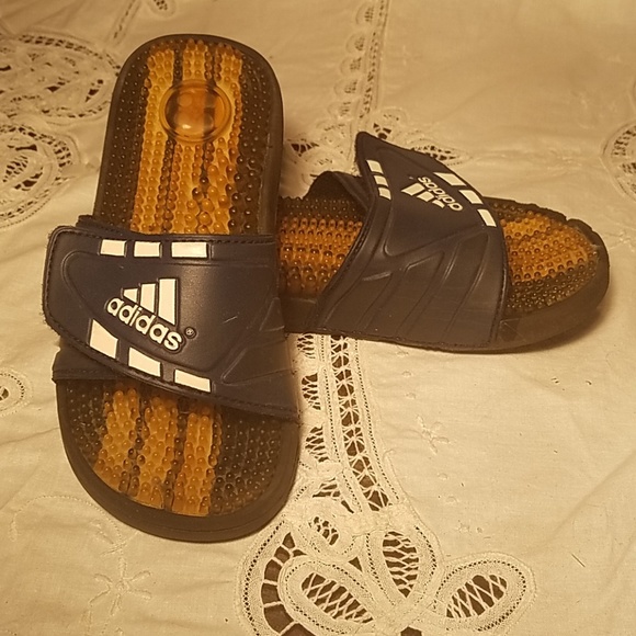 vintage adidas slides